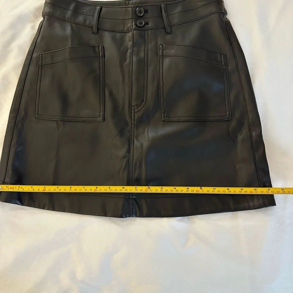 Madewell Black Faux Leather Mini Skirt - Picture 5 of 6